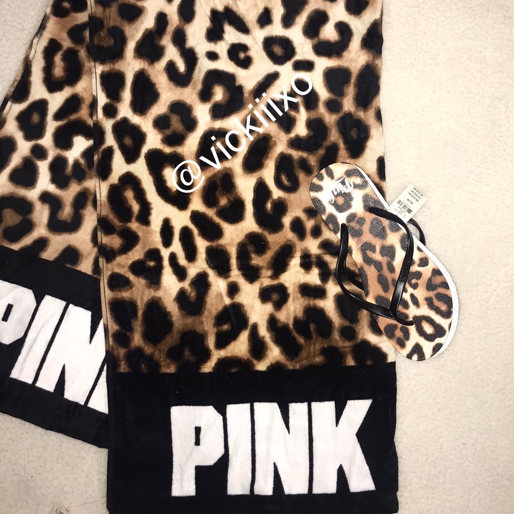 Victoria’s Secret  beach towel and flip flops set